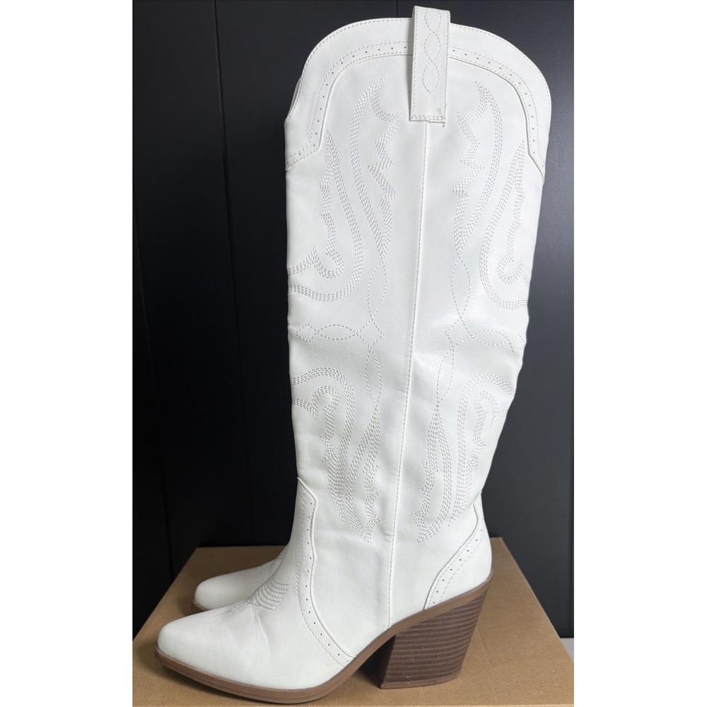 Sugar Womens Tall White Cowboy Cowgirl Boots PointedToe Embroidered Size 8 Mint